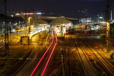 Hauptbahnhof bei Nacht