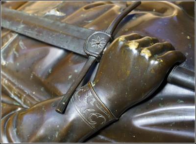 Hand am Schwert
